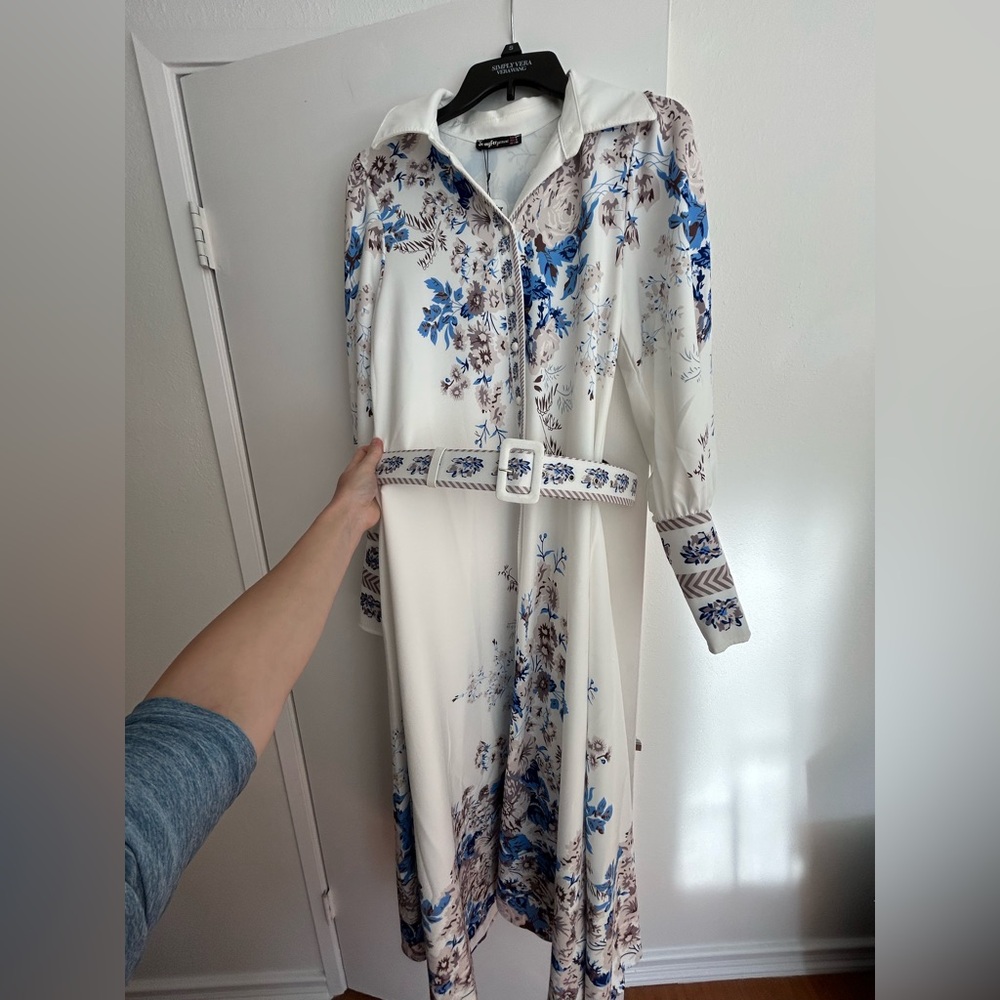 Floral White and Blue Long Sleeve Maxi Dress
